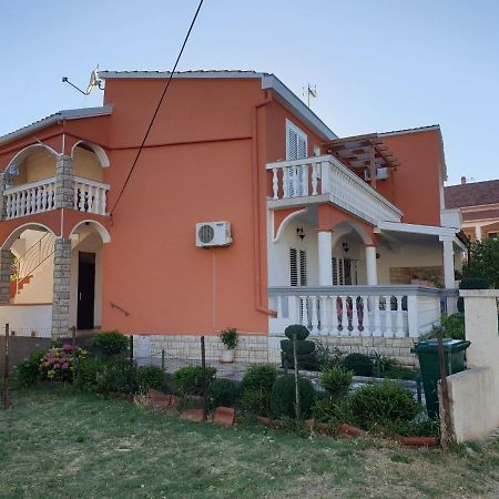 Apartments Martinovic By The Sea Kukljica Ngoại thất bức ảnh