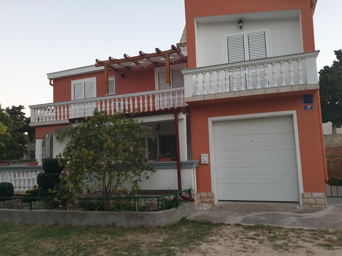 Apartments Martinovic By The Sea Kukljica Ngoại thất bức ảnh