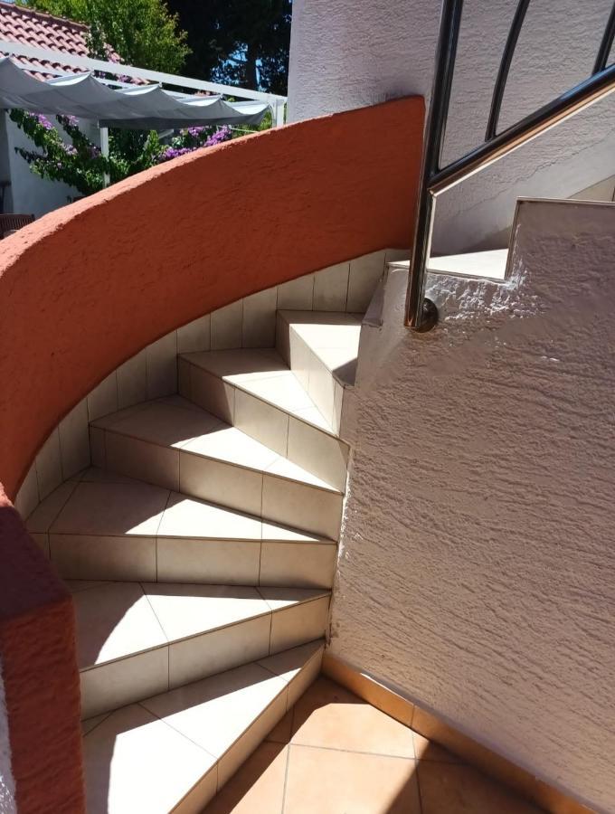 Apartments Martinovic By The Sea Kukljica Ngoại thất bức ảnh